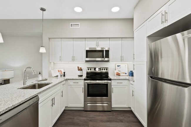 Photo - Avenida at Centerra 55+ Active Adult Apart...