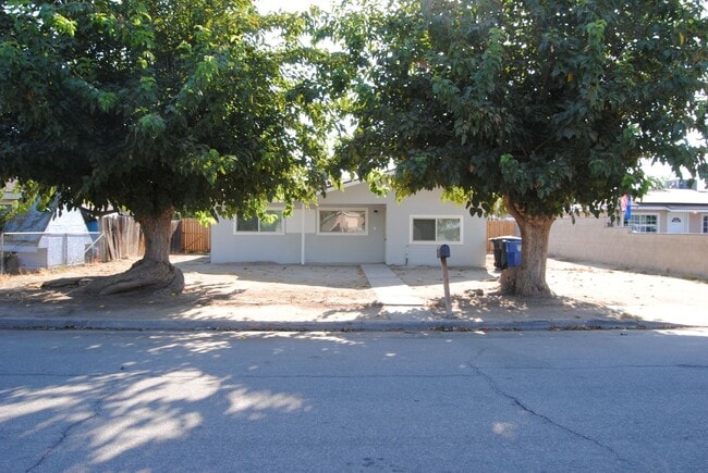 Building Photo - 5812 Clayton St