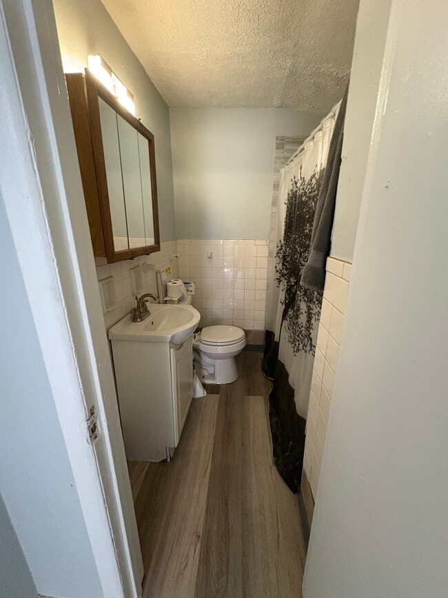 Photo - 801 Hurricane St