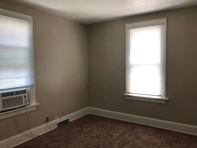 Photo - 415 18th Ave