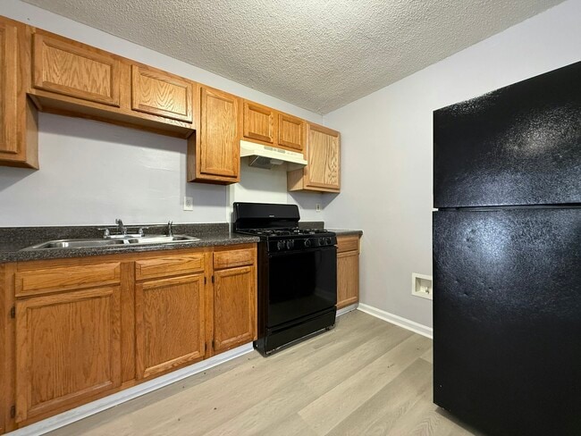 Photo - 1156 Fields Rd