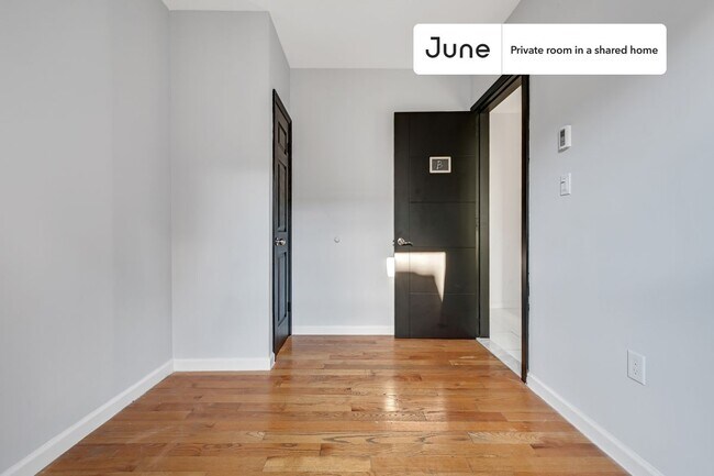 Photo - Room in Shared 4 bed/1.5 bath home Unidad B