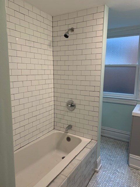 Photo - 749 Chislett St Unit 2