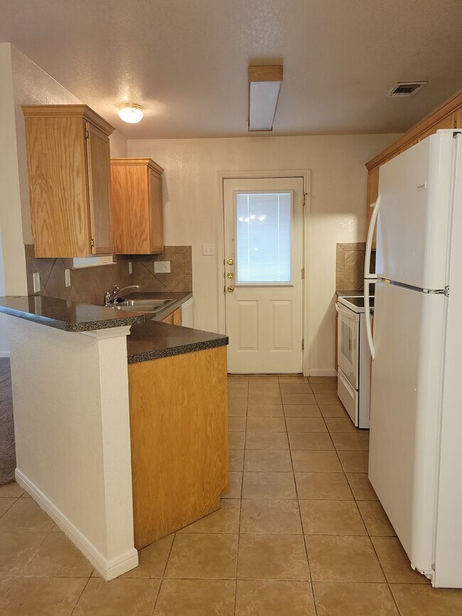 Photo - 1507 Nicholas Cir Unit A-STILL OCCUPIED BY RESIDENT