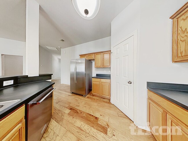 Photo - 2205 Highland Hills Dr