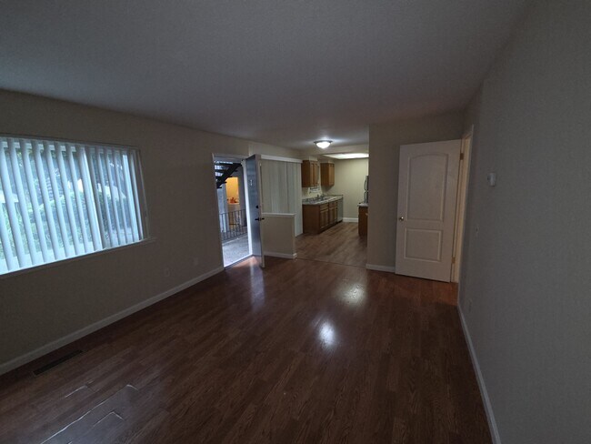 1331 Castlemont Ave Unit 2