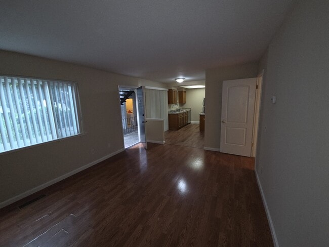 Photo - 1331 Castlemont Ave Unit 2