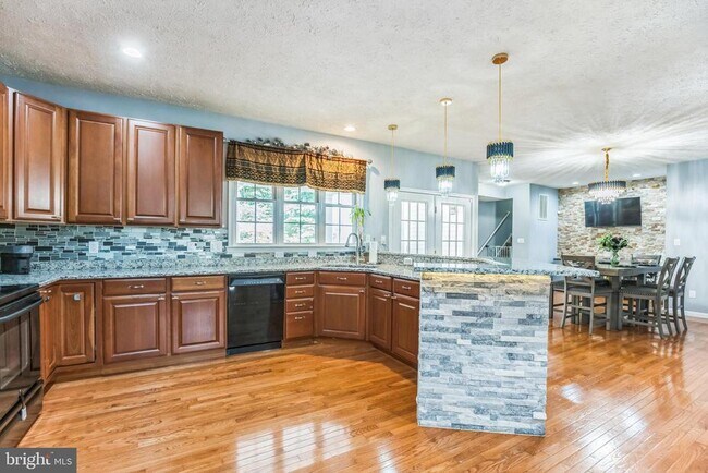 Photo - 8941 Grotto Ct