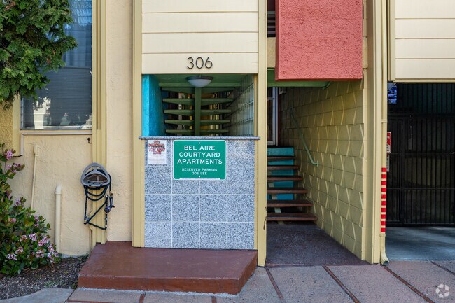 Entrance - Bel Aire Courtyard