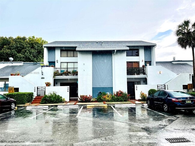 Building Photo - 8251 SW 157th Ave Unit 106 Rental