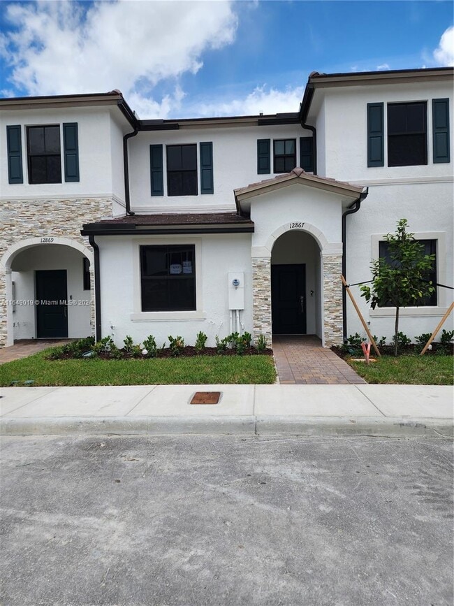 Building Photo - 12867 SW 232nd Ln Rental