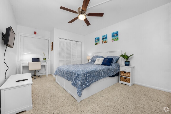 Building Photo - 209 W Miracle Strip Pky Unit 209 West Miracle Rental