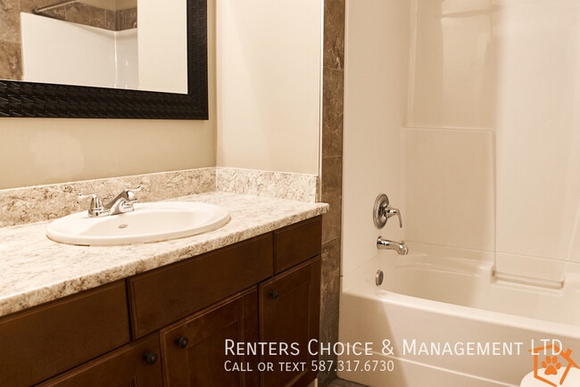 Photo - Pet Friendly Townhouse, No Lawn Care Respo...