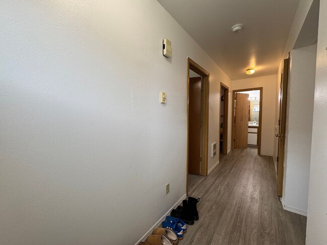 Photo - 4 Bedroom 2 Bathroom Duplex - Near WWU Unit 2324