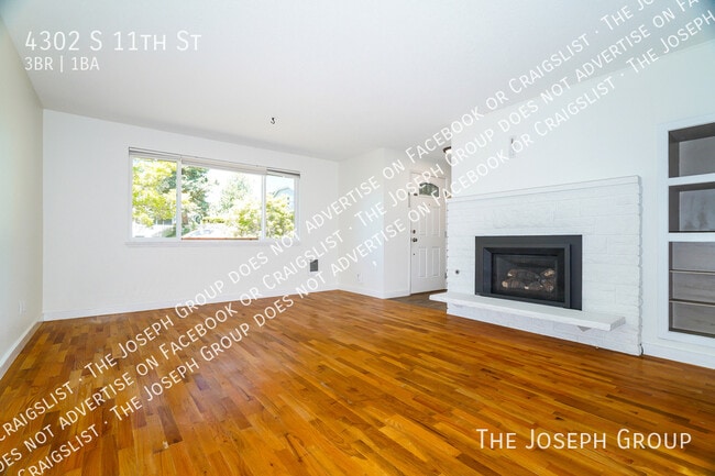 Photo - 4302 S 11th St