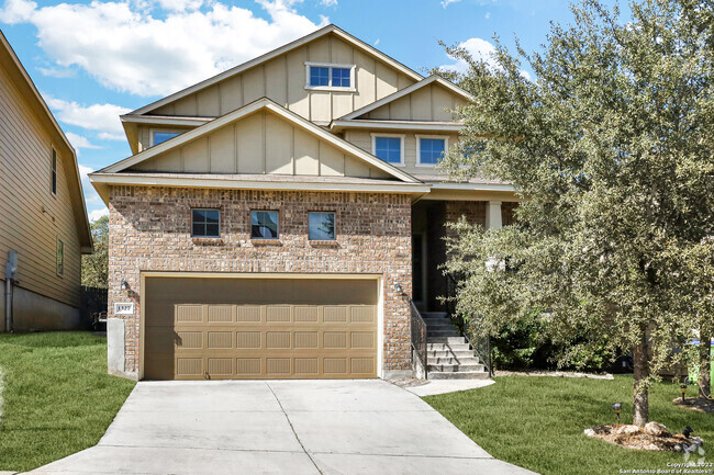 Building Photo - 1327 Alaskan Wolf Rental