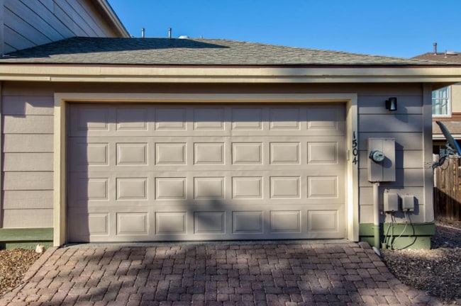 Photo - 1504 E Helen Way