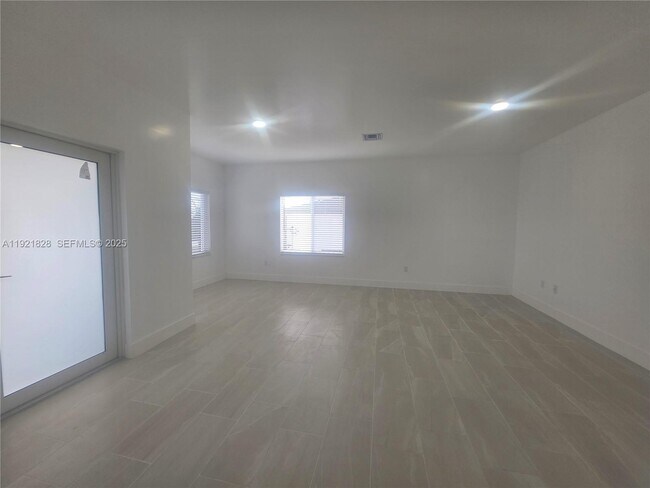 Photo - 21210 SW 119th Ave Unit 2