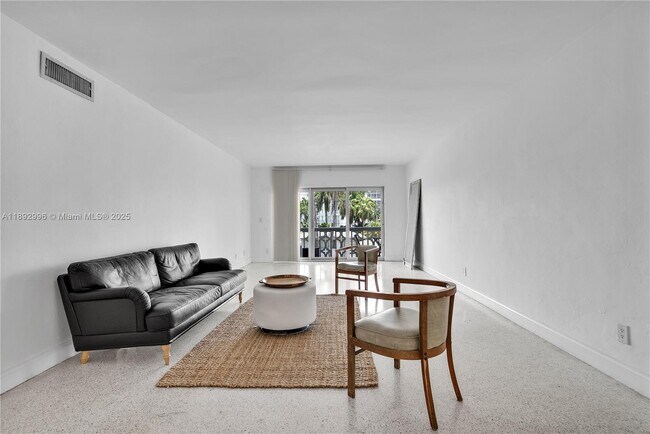 Photo - 9700 E Bay Harbor Dr Unit 305