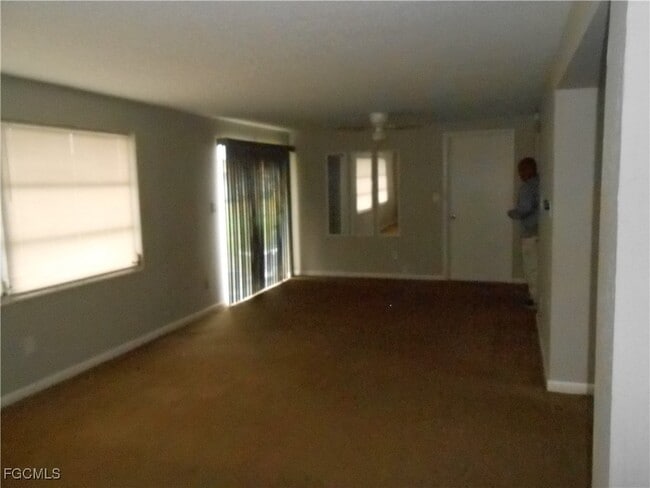 Photo - 241 Thistle Ct