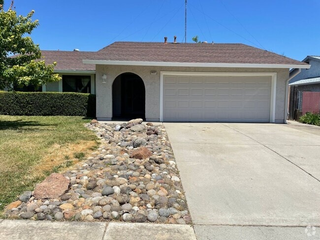Building Photo - Charming 3-Bedroom Home in Citrus Heights