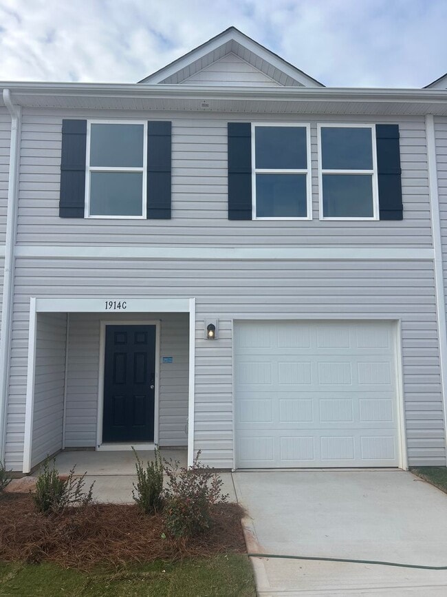 Building Photo - Modern 3-Bed / 2.5-Bath Townhome — New Con...