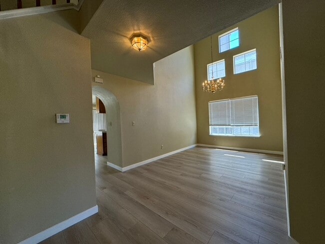 Photo - Beautiful home 4Bedrooms and 3Baths.