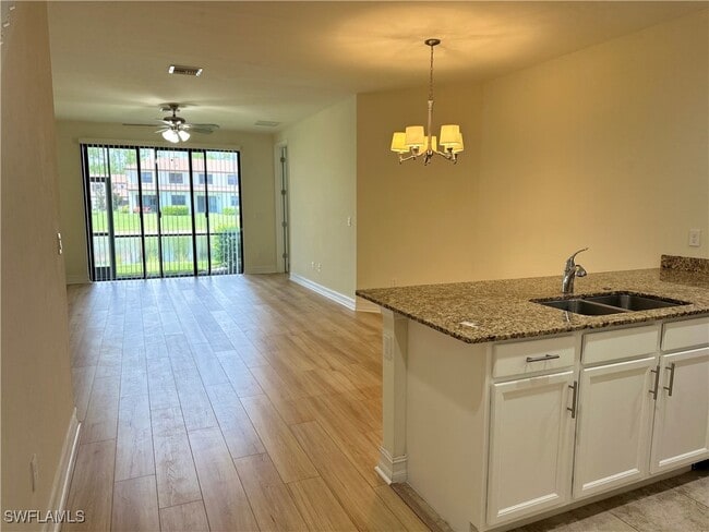 Photo - 7776 Bristol Cir Casa Adosada