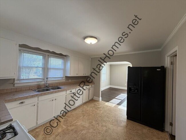 Photo - Nice ranch home in Concord