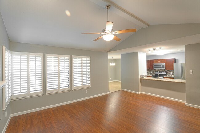 Photo - 58 Cokeberry Ct