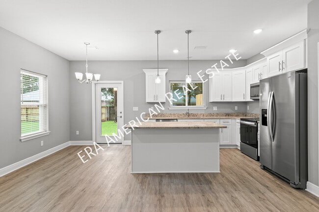 Photo - 406 Walters Cir