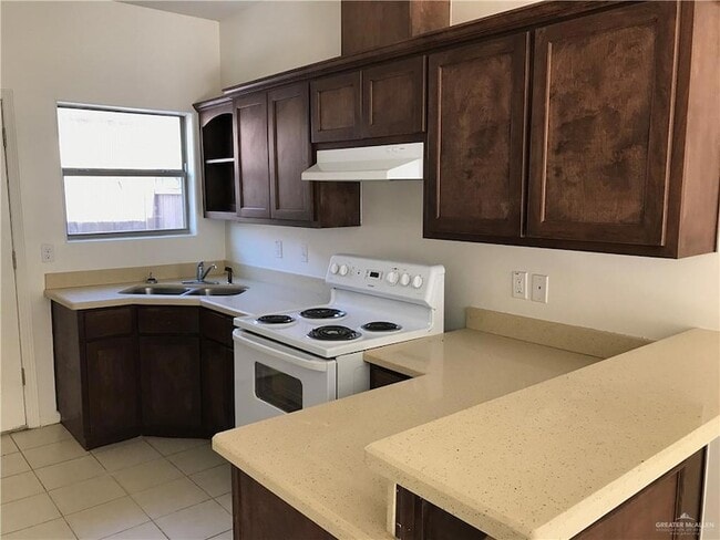 Photo - 3000 E Diamondhead Ave Unit A