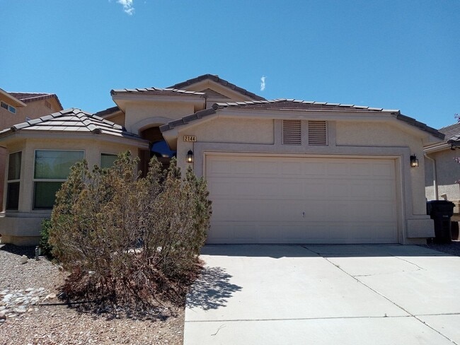 3 Bedroom 2 Bath Home Located in Rio Ranch... - 3 Bedroom 2 Bath Home Located in Rio Ranch...