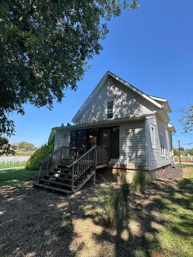 Photo - 79 W Cherry St