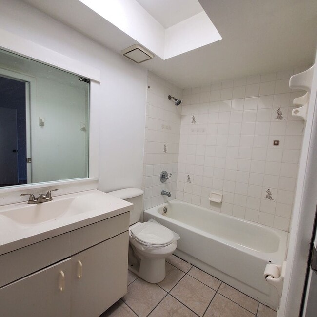 Photo - 419/421 Hancock Bridge Parkway Unit 421