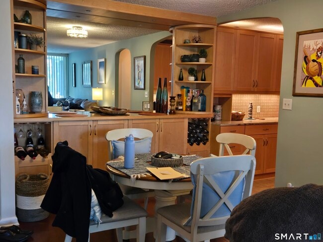 Photo - 1 Strawberry Hill Ave Unidad APT 3G