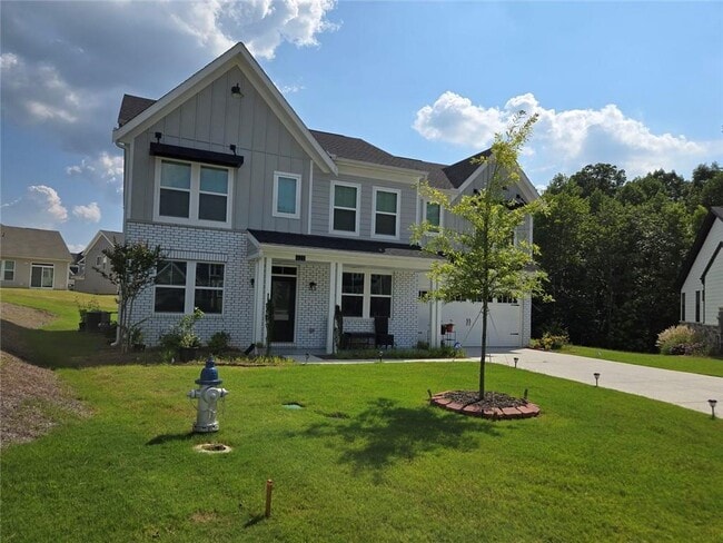 Building Photo - 121 Linden Ct