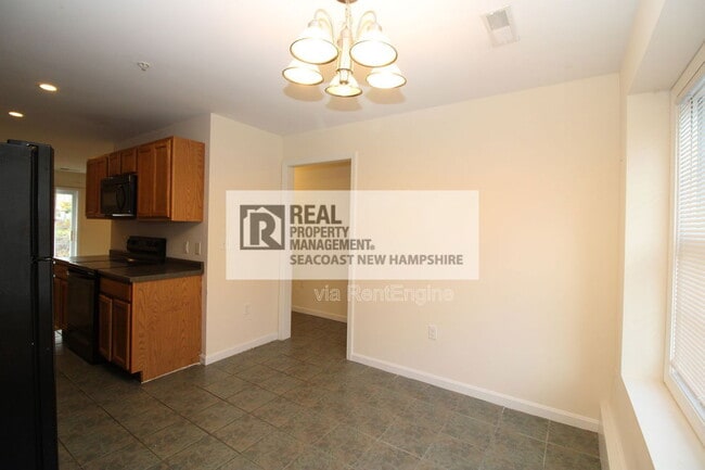 Photo - 4 Waverly Dr