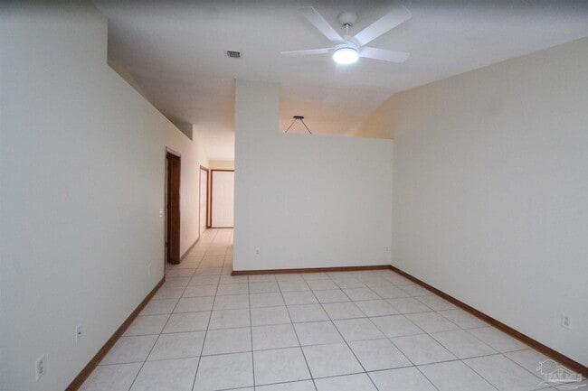 Photo - 3355 Green Briar Cir