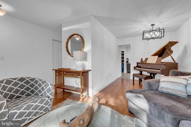Photo - 1052 Cedar Ridge Ct