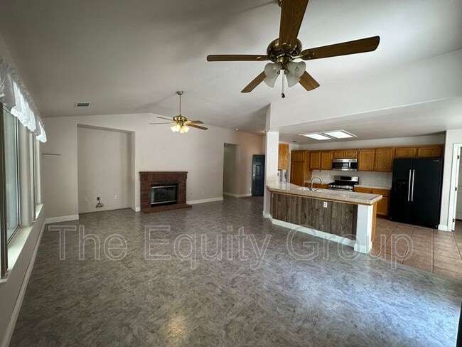 Photo - 2935 S Aspen St
