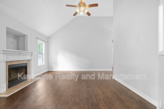 1405 Mutual Dr