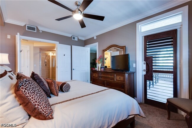 Photo - 2825 Palm Beach Blvd Unidad 219