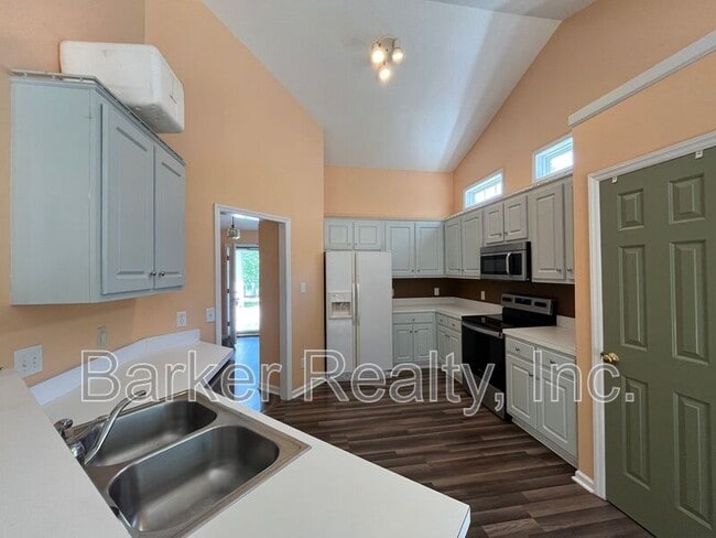 Photo - 232 Walnut Creek Dr