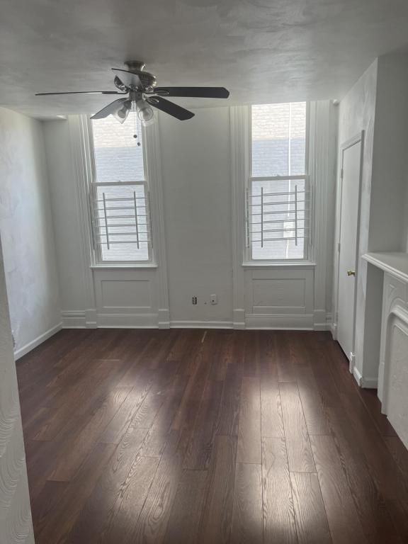 Photo - 3805 Howley St