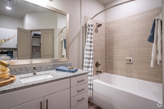 2BR, 2BA - 1,205 SF