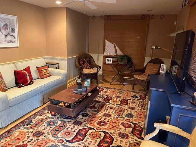 Photo - 120 S 12th Ave