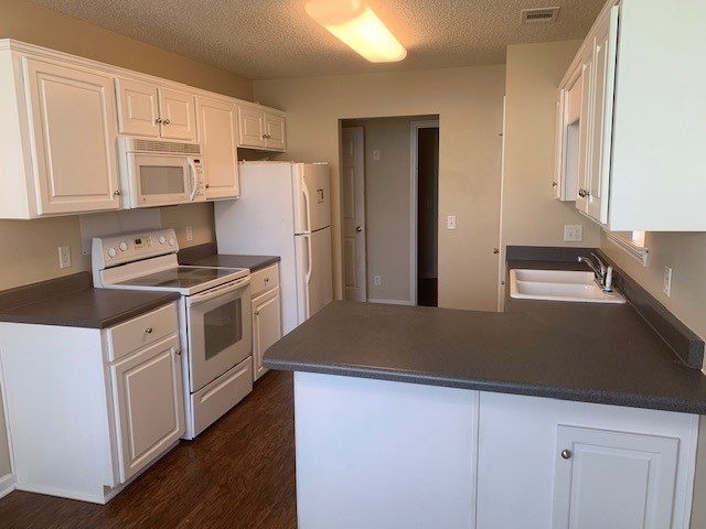 Photo - 428 Plantation Pl