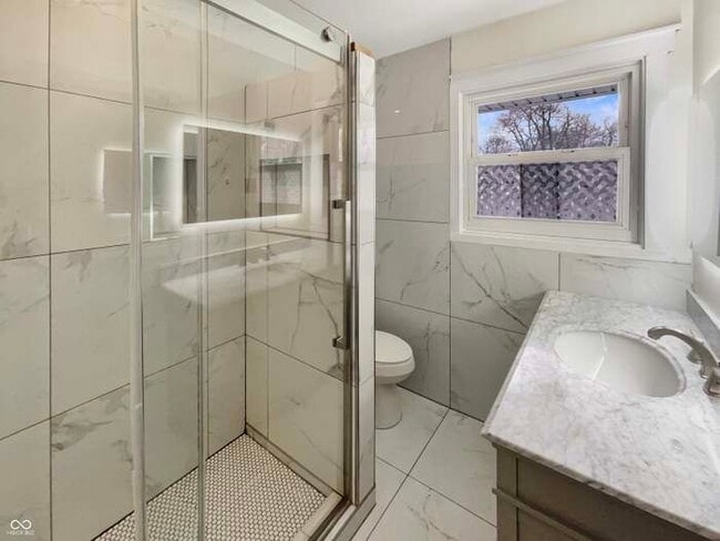 Photo - 4055 N Grand Ave