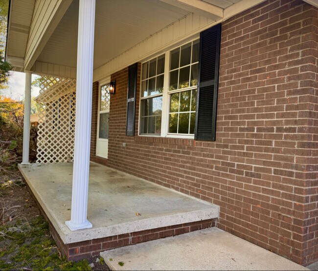 Photo - 597 Bluebird Dr